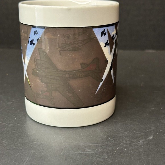 WONDERMUGS VTG USA Army-Air Force Air Battle, Heat Color Changing Mug/Cup - Picture 2 of 14